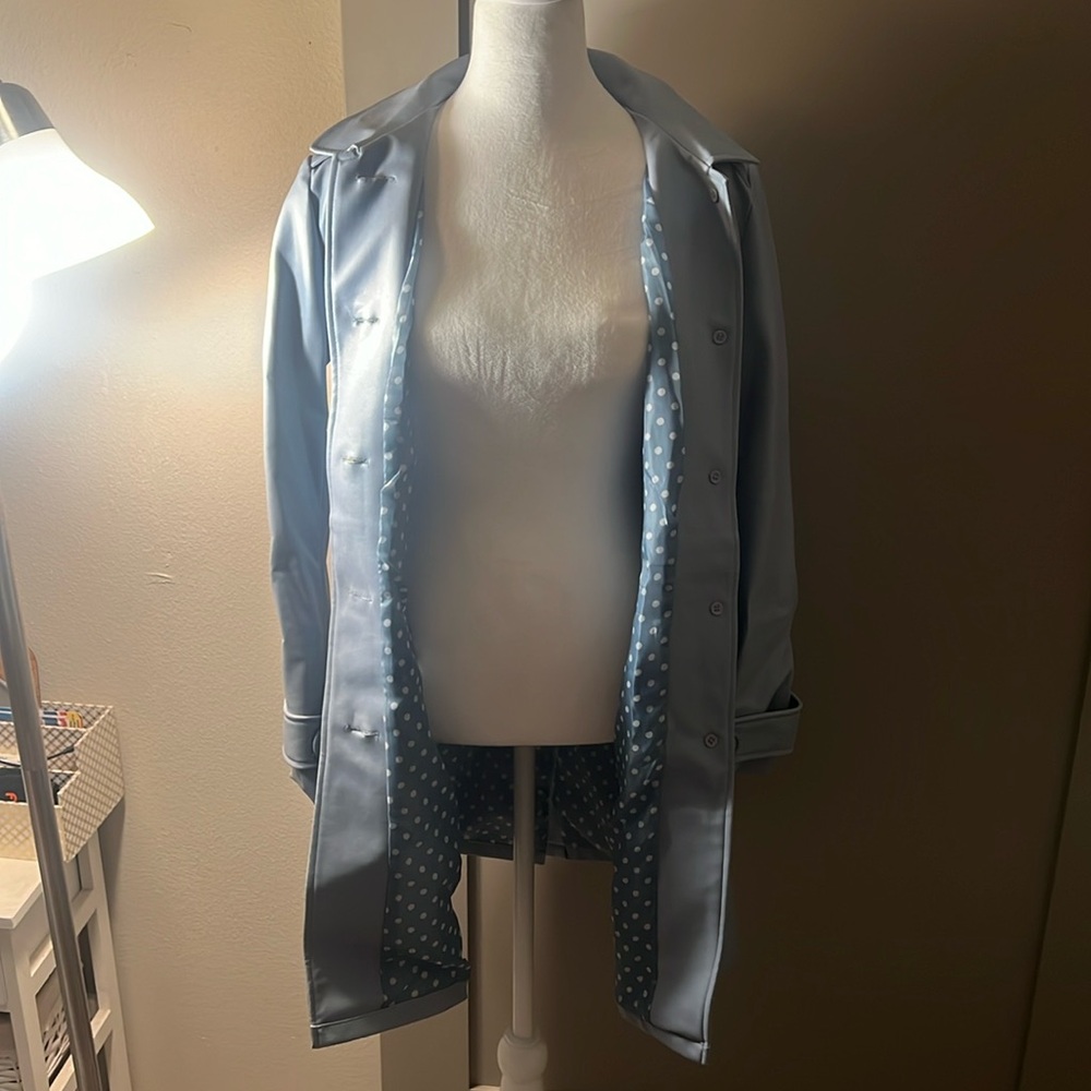 Atmosphere Brand Stylish Overcoat